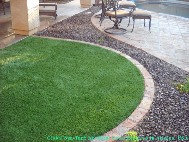 Faux Grass , Pet Turf, Front Yard Landscaping Ideas